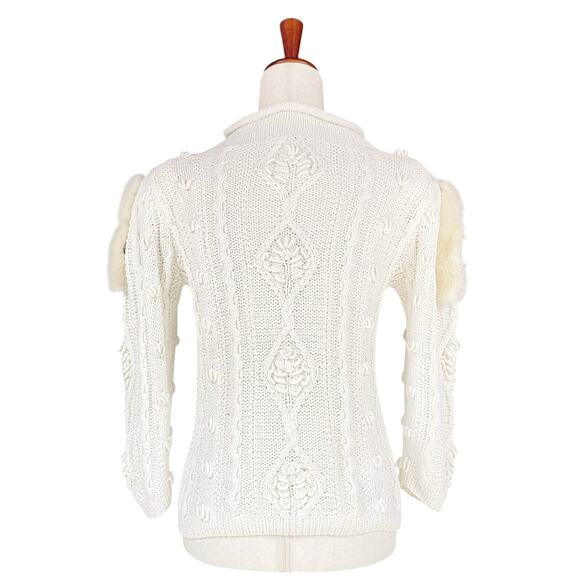 JENNIFER REED Vintage Hand Knit White Sweater w Real Fur Shoulder Accents Size S - Picture 3 of 11